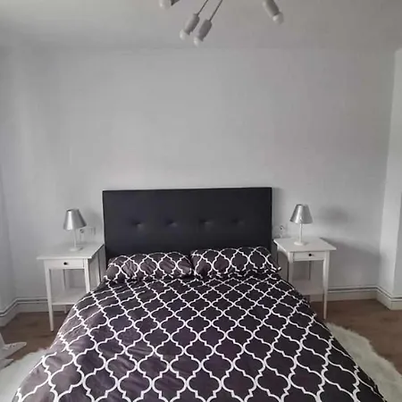 La Fortaleza San Vicente De La Barquera