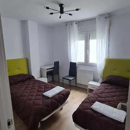 La Fortaleza San Vicente De La Barquera